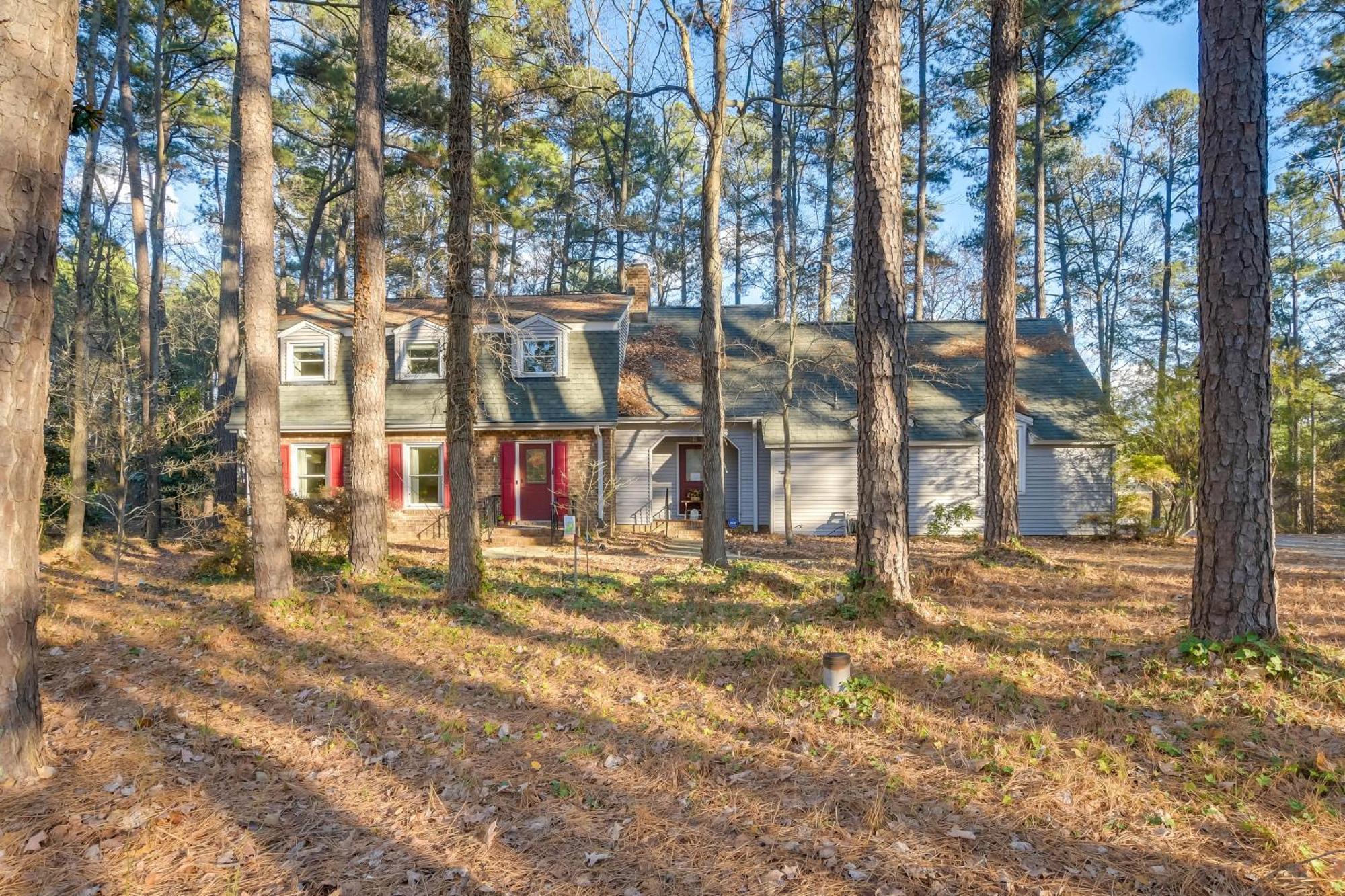 Villa Peaceful Durham Retreat On Pond With Huge Deck! Extérieur photo